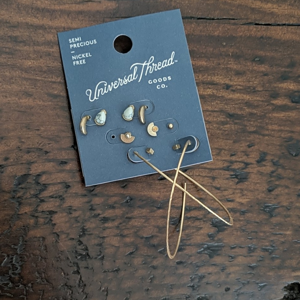 Universal thread earring pack